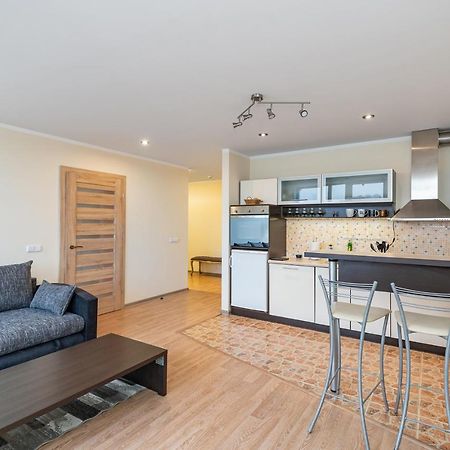 Lovely City Panorama Apartment By Polo Apartments Kaunas Exterior photo