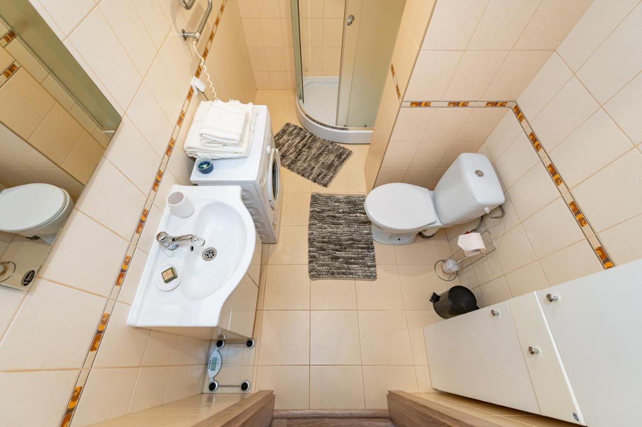 Lovely City Panorama Apartment By Polo Apartments Kaunas Exterior photo